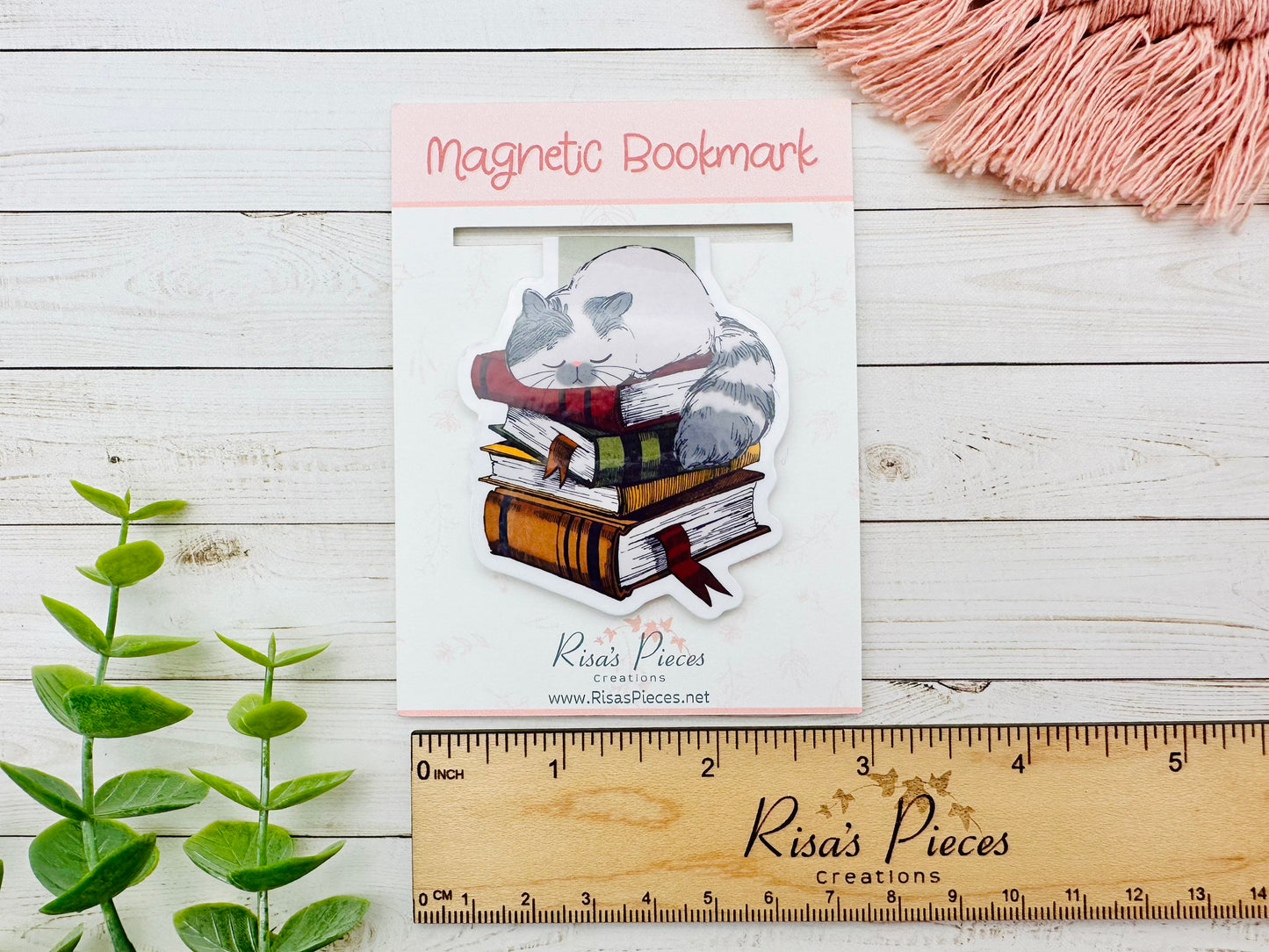 Cat and Books Magnetic Bookmark, Reading Accessory, Planner Clip, Birthday Gift, Stocking Stuffer for Cat Lover, Cute Gift for Book Lover