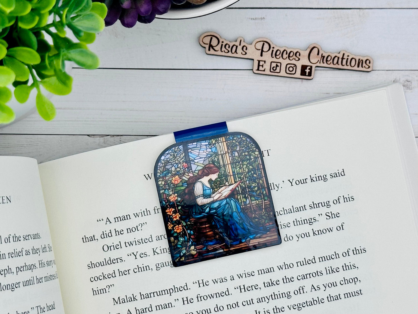 Girl Reading Stained Glass Magnetic Bookmark, Gift for teacher, Stocking stuffer for her, Reading Accessory, Secret Santa Gift for Coworker