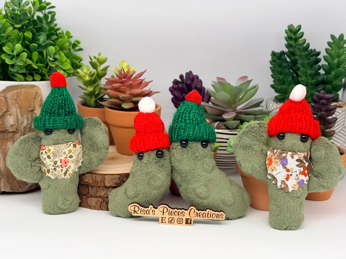 Holiday Hats (for Cuddle Cactus or Pocket Pickle)