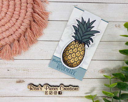 Pineapple Magnetic Bookmark, Reading Accessory, Planner Clip, Planner Accessory, Book Club, Book Lover, Magnet Bookmark, Book Nerd