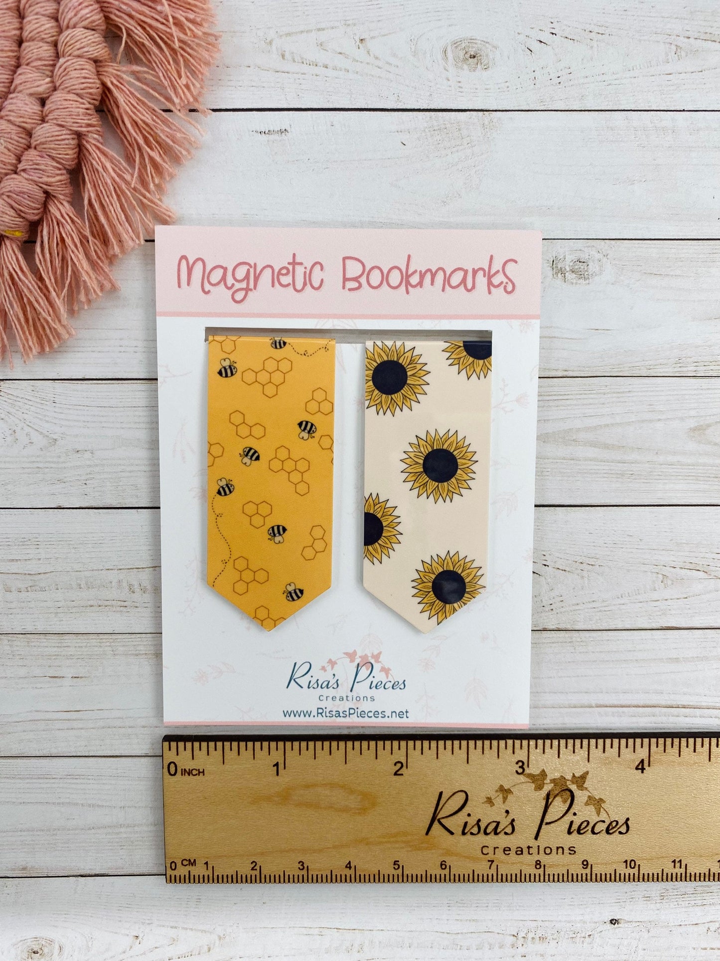 Bees and Sunflowers Magnetic Bookmark, Reading Accessory, Easter Basket,Planner Accessory, Book Club, Book Lover, Magnet Bookmark, Book Nerd