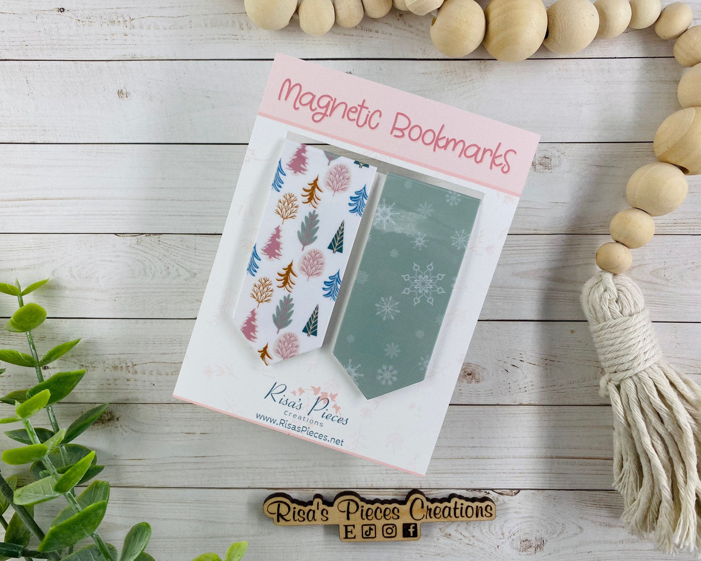 Winter Magnetic Bookmarks, Stocking Stuffers for Mom, Christmas Gifts for Teachers, Book Club Gifts, Planner Accessories, For readers, best