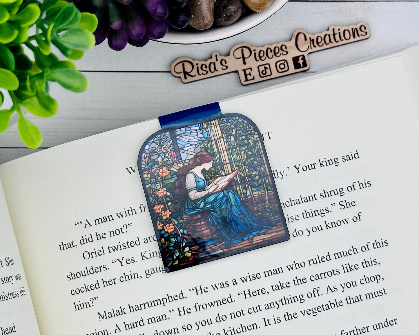 Girl Reading Stained Glass Magnetic Bookmark, Gift for teacher, Stocking stuffer for her, Reading Accessory, Secret Santa Gift for Coworker