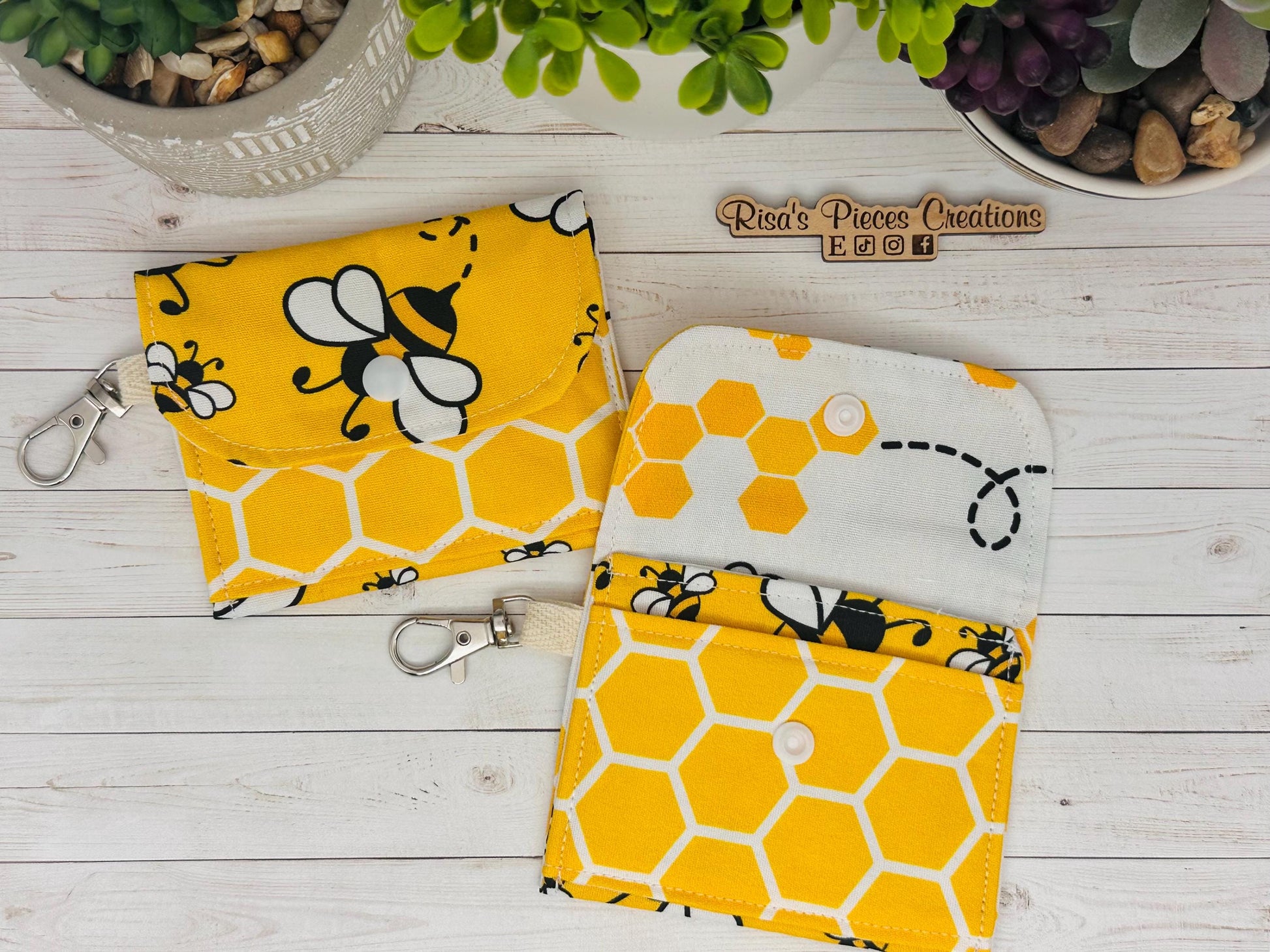 Bees and honeycomb mini keychain wallet, Clip on card wallet with pockets, lanyard coin purse for her, gift for daughter, stocking stuffers