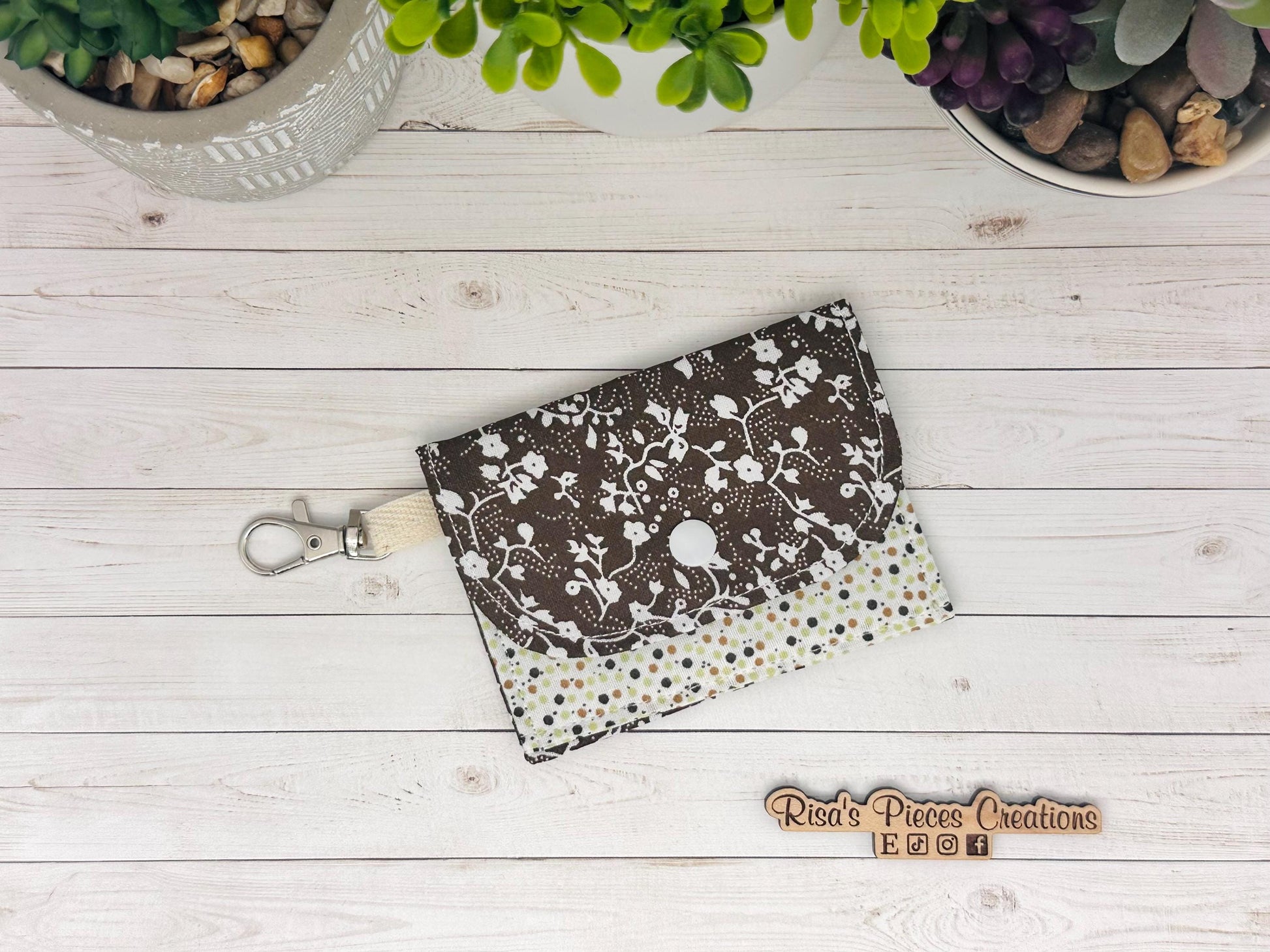 Brown Floral mini keychain wallet, Clip on card wallet with pockets, lanyard coin purse for her, gift for daughter, nurse stocking stuffers