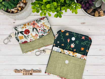 Green Floral mini keychain wallet, Clip on card wallet with pockets, lanyard coin purse for her, gift for daughter, stocking stuffer for Mom