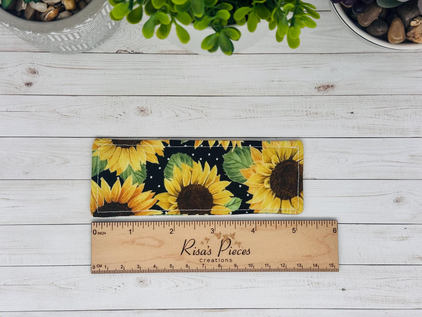 Sunflower Fabric Bookmark, book club gift, for reader, Stocking stuffer for book lover, best friend teacher gift, for mom, Cloth bookmark