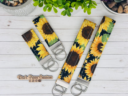 Sunflower key fob and wristlet, Keychain gift for best friend, Stocking Stuffer Ideas, Floral Keyring, for New Drivers, Mothers Day for mom