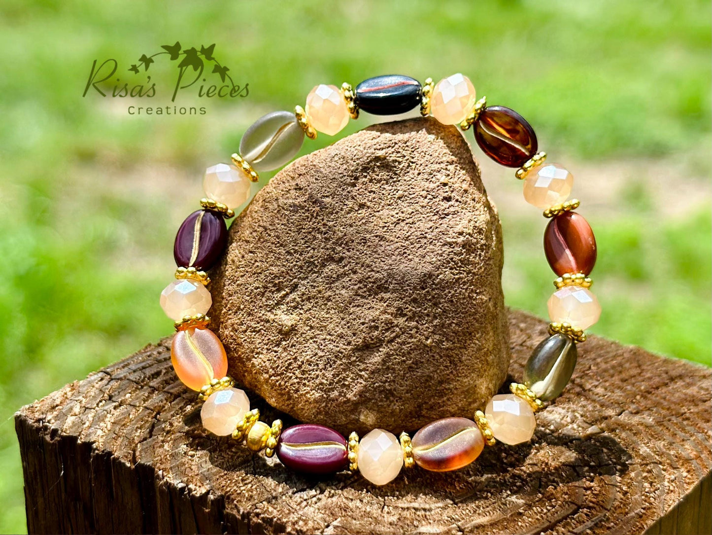 Vanilla Latte Bracelet, Coffee Bean & Cream Beaded Stretch Bracelet, Gift for Coffee Lovers, Boho Cottage core Jewelry, Teacher Appreciation