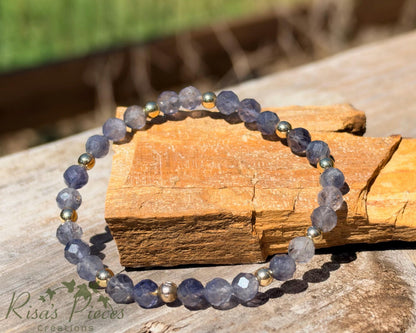 Evening Rain Faceted Iolite Bracelet, Blue Violet Gemstone Stretch Beaded Stack Bracelet, Gemstone Jewelry, Birthday Gift for Her, for Wife
