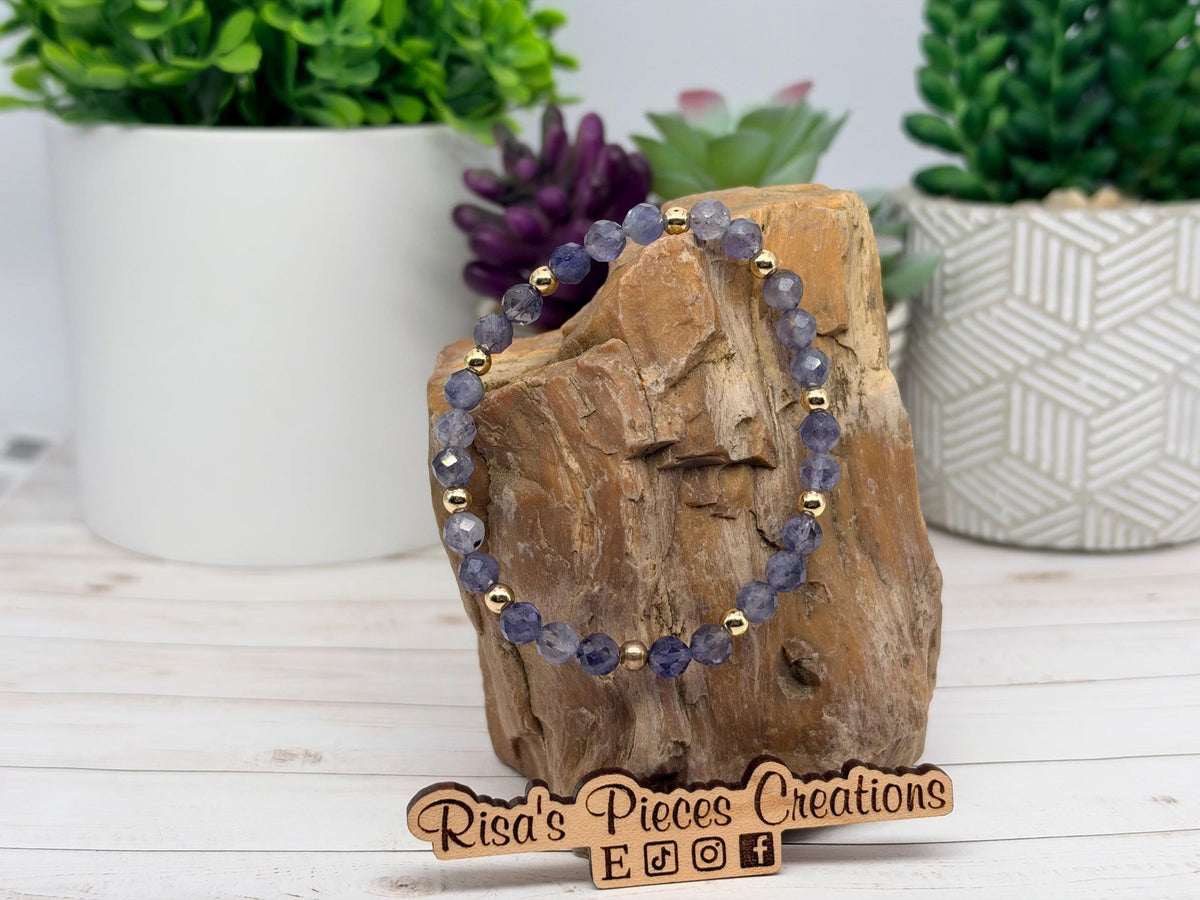 Evening Rain Faceted Iolite Bracelet, Blue Violet Gemstone Stretch Beaded Stack Bracelet, Gemstone Jewelry, Birthday Gift for Her, for Wife