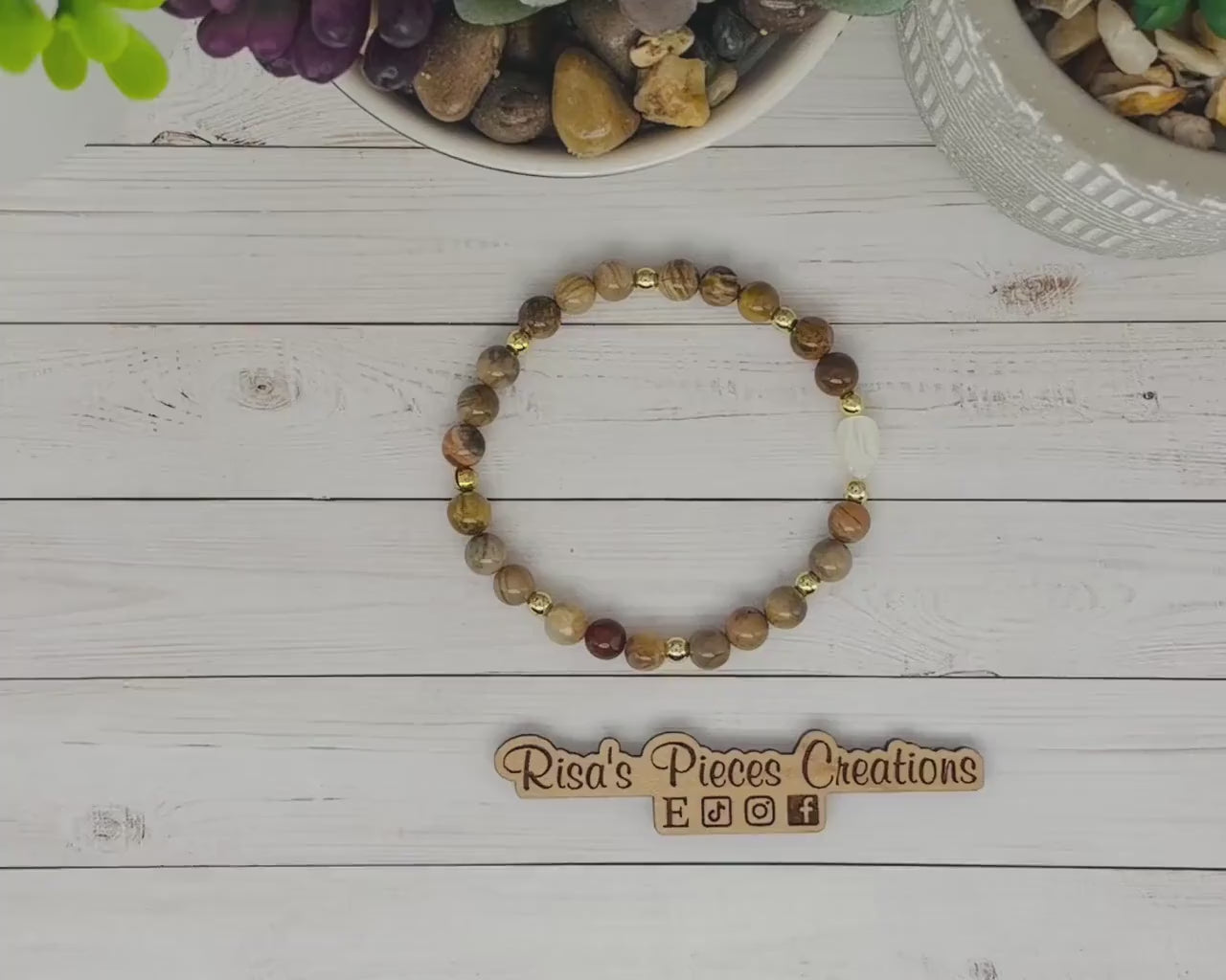 Prairie Pearl Petrified Wood Bracelet with Mother of Pearl, Western Cowgirl Jewelry, Beaded Country Boho Bracelet, Natural Earthy Gift